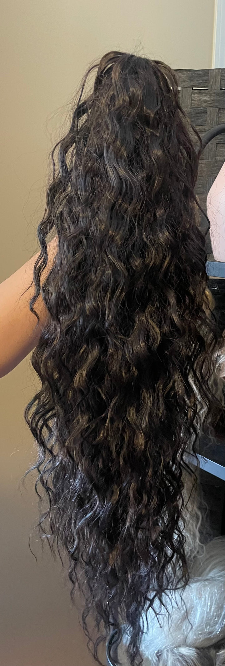 Ponytail Claw Clip - Remy Hair - 30” Loose Curl