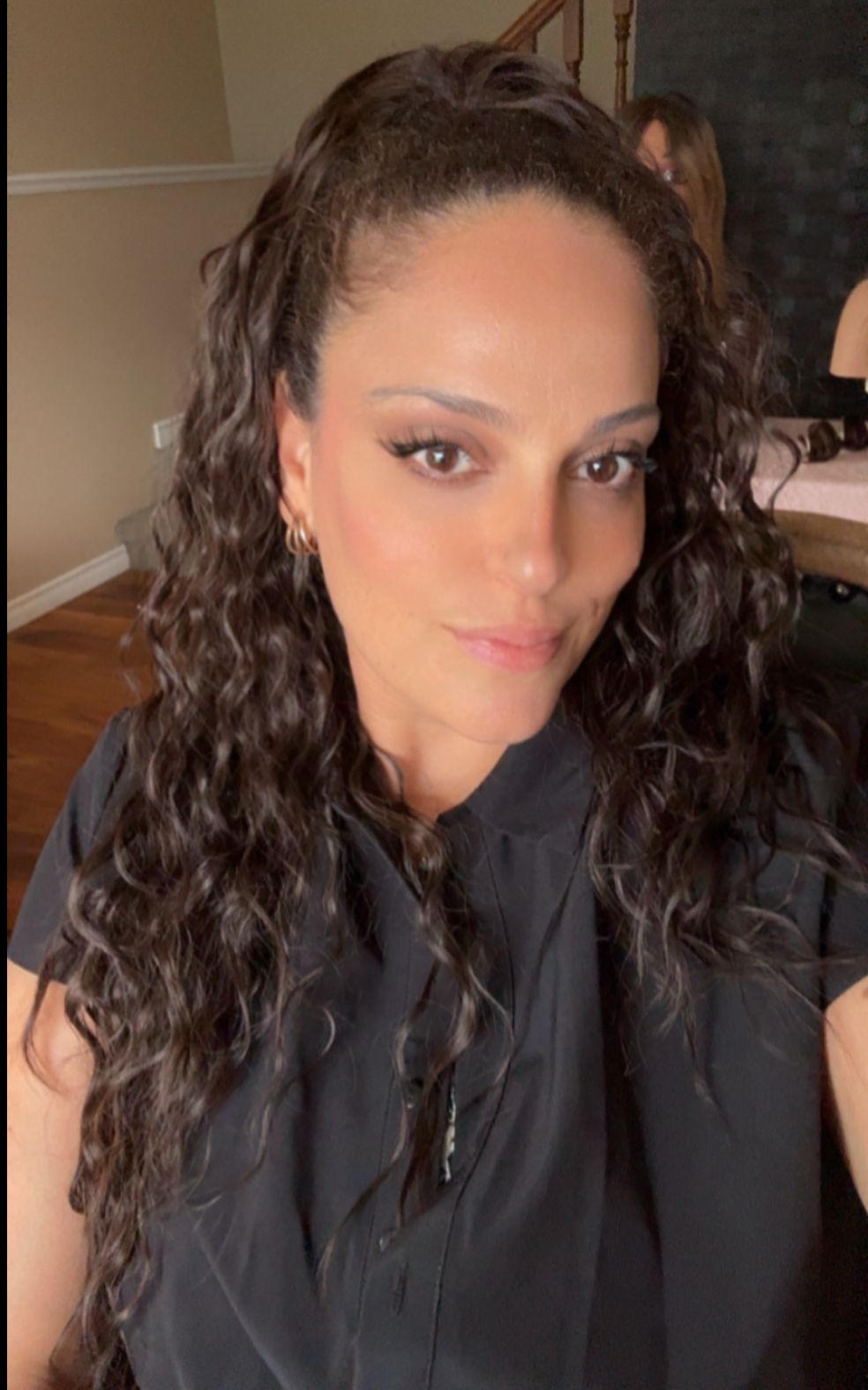 Ponytail Claw Clip - Remy Hair - 30” Loose Curl