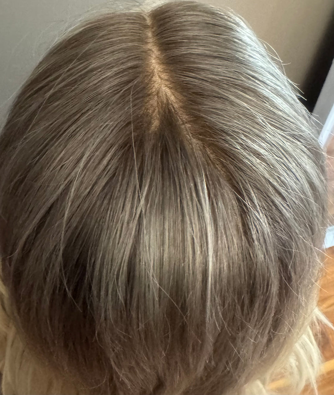 HD Lace Front Wig - Blonde-Dark Blonde Ombré - 18”