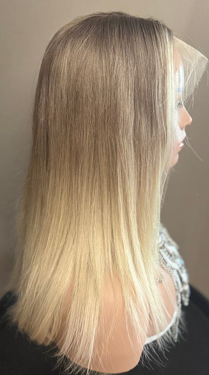 HD Lace Front Wig - Blonde-Dark Blonde Ombré - 18”