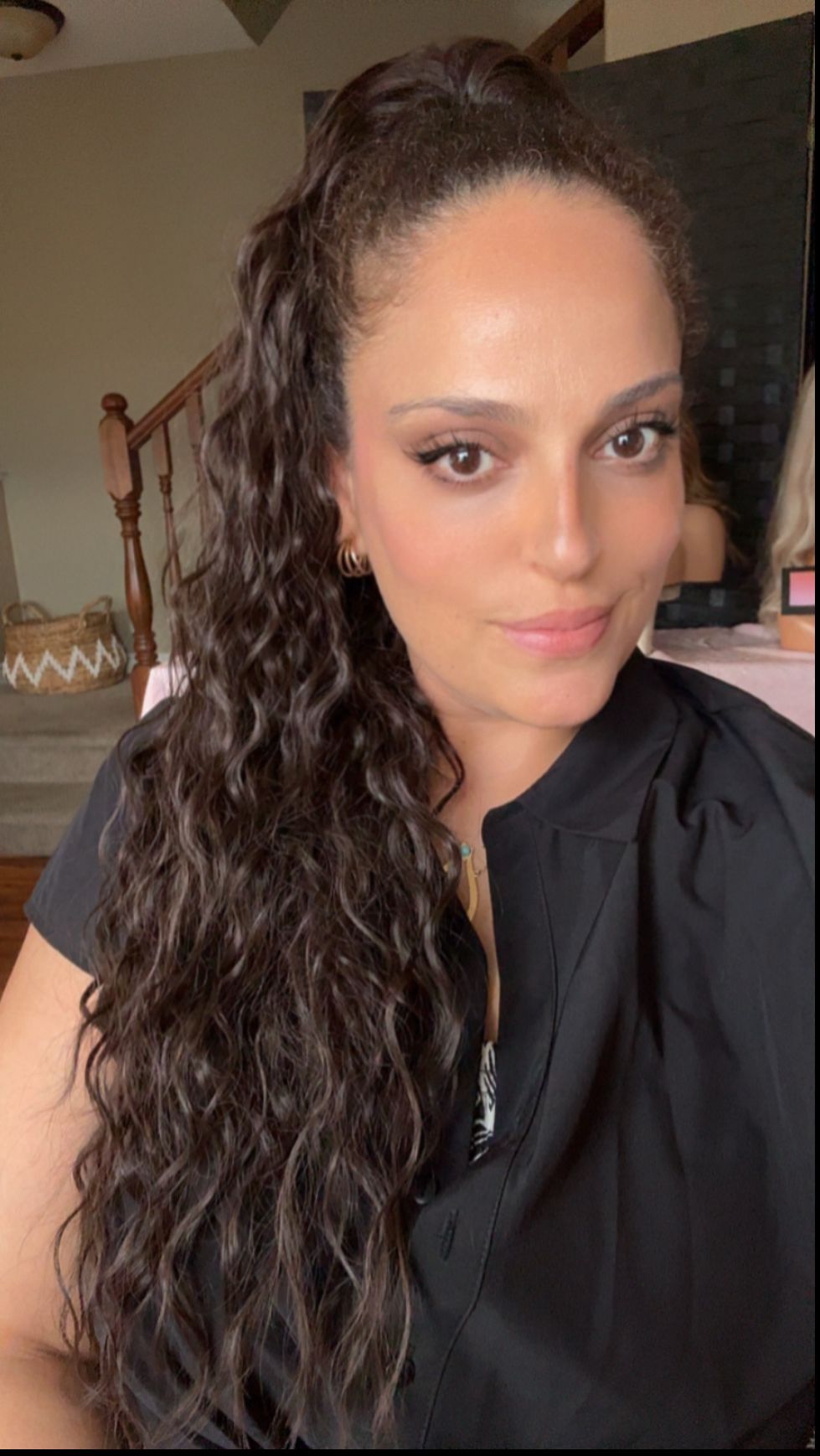 Ponytail Claw Clip - Remy Hair - 30” Loose Curl