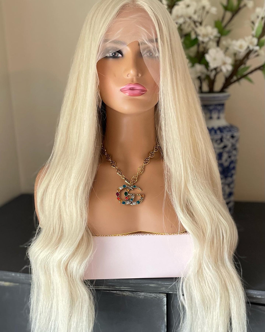SUZY - Platinum Blonde - HD Lace Wig – 100% Human Hair, Natural Hairline